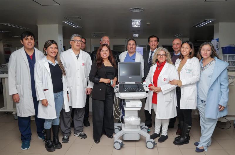 Nuevo ecoacutegrafo de uacuteltima generacioacuten para el hospital Materno Infantil