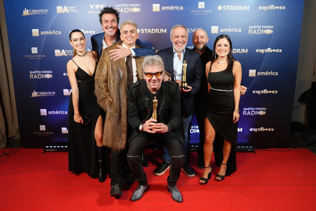Nadie nos para el programa de Beto Casella en Rock  Pop se llevoacute el Martiacuten Fierro de Oro en Radio FM