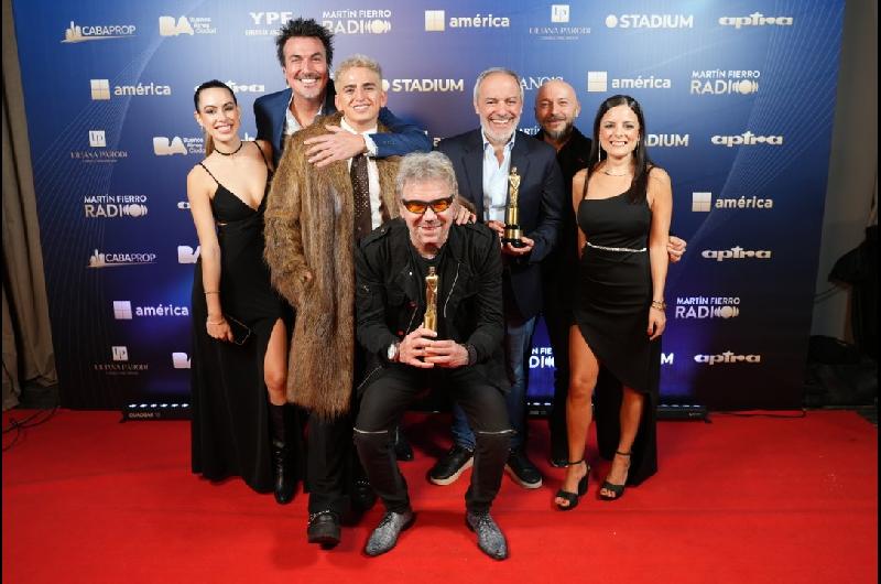 Nadie nos para el programa de Beto Casella en Rock  Pop se llevoacute el Martiacuten Fierro de Oro en Radio FM