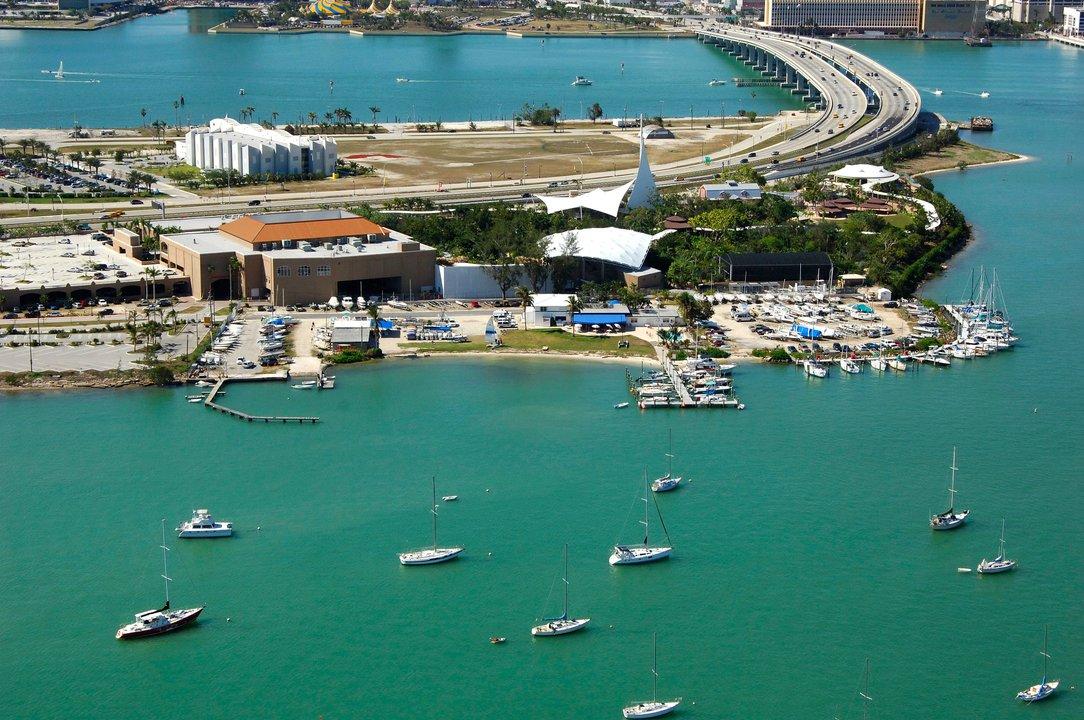 La comunidad de la vela estaacute devastada- Miami Yacht Club tomoacute una draacutestica decisioacuten tras la muerte de Mila