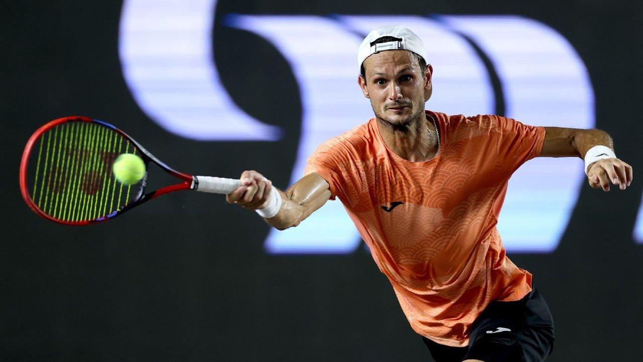 Ficovich cayoacute ante Khachanov y se despidioacute del Masters 1000 de Toronto