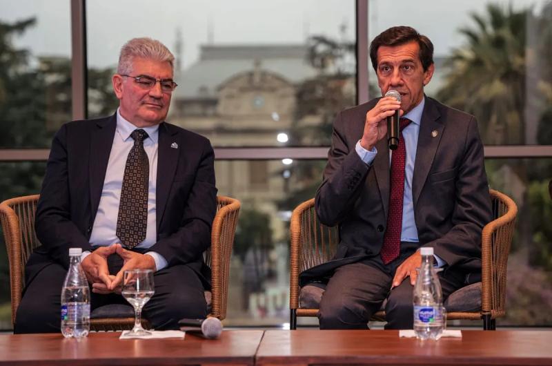 Carta intencioacuten con el Servicio Geoloacutegico Minero de Argentina