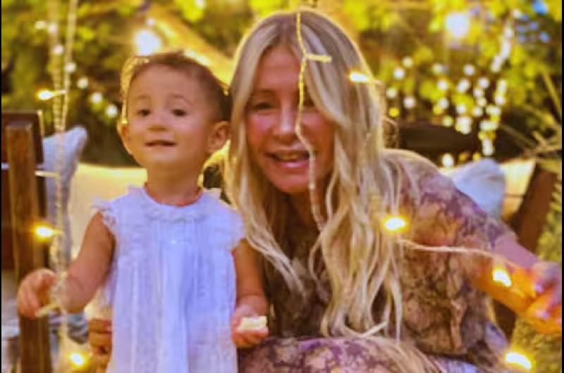 Coacutemo fue el vuelo de Cris Morena a Miami- ldquoNo cenoacuterdquo
