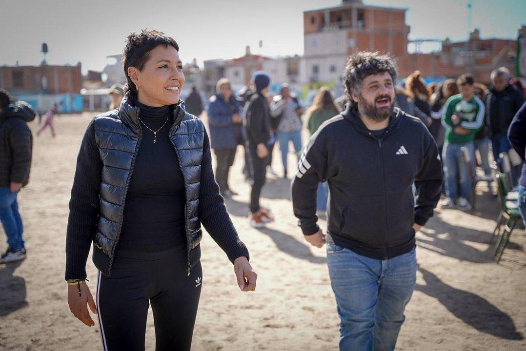 Mayra Mendoza y Tignanelli reforzaron la campantildea con una jornada de puesta en valor en ldquoEl Potrero de D10Srdquo