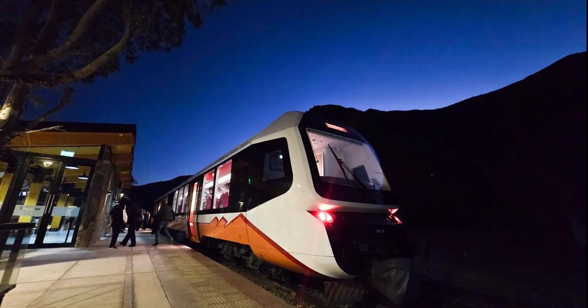 Se licita uacutenicamente la operacioacuten ferroviaria del Tren Turiacutestico Solar 