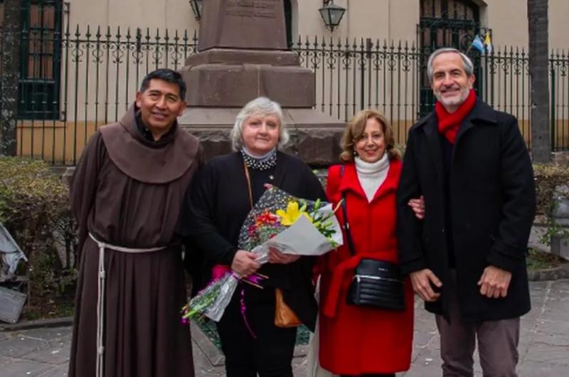 90 antildeos de la escultura de San Francisco de Asiacutes