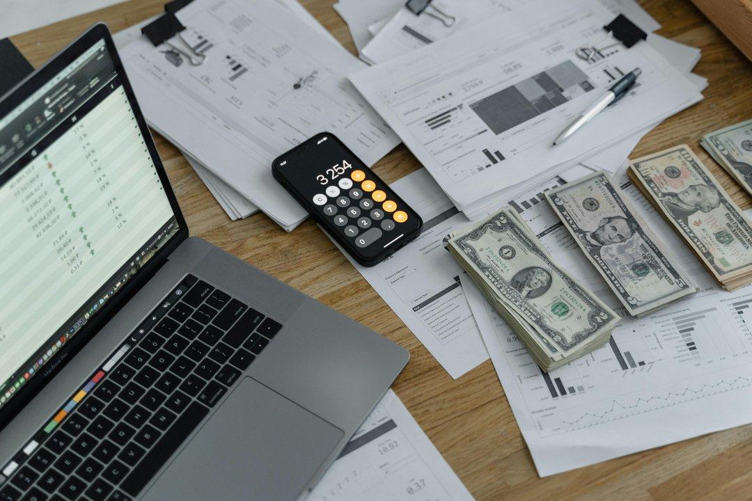 Extranjeros con inversiones relevantes podraacuten solicitar la ciudadaniacutea argentina