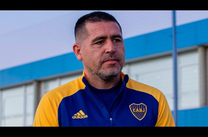 El diacutea que Riquelme se puso la mochila- Para ser grande de verdad teneacutes que ganar la Copa Libertadores