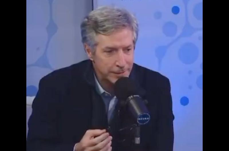 Santiago Bausili destacoacute que Peruacute tiene un 70-en-porciento- de informalidad pero la macroeconomiacutea ordenada