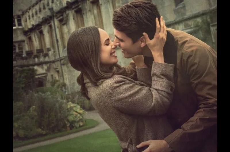 A queacute hora se estrena Mi Antildeo en Oxford la nueva comedia romaacutentica de Netflix