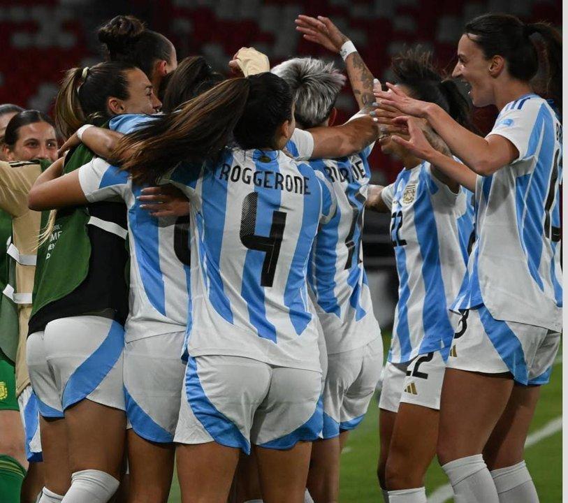 Argentina conquista el bronce en la Copa Ameacuterica Femenina tras vencer a Uruguay por penales