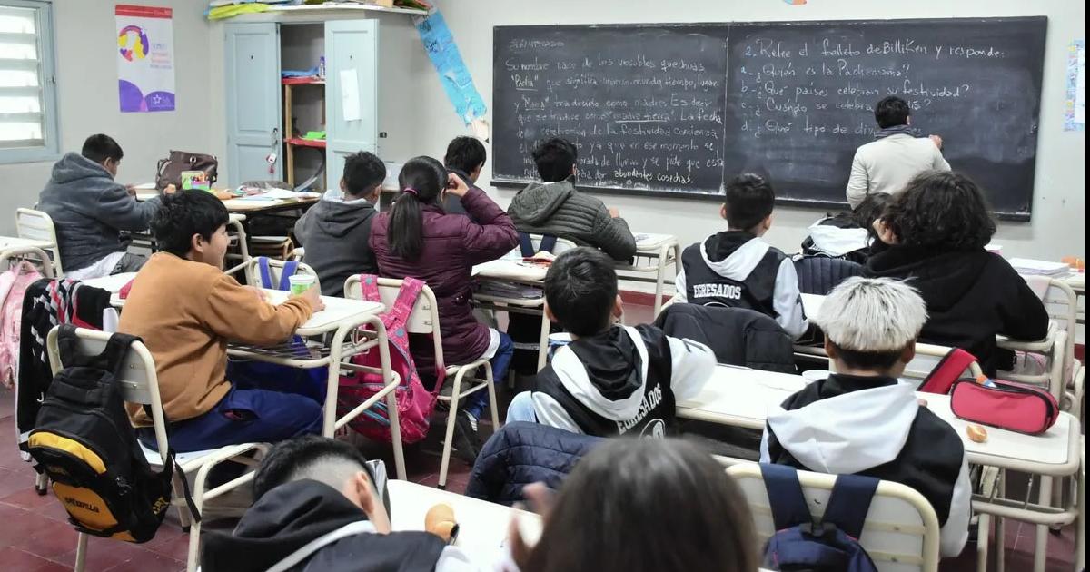 El Gobierno garantizoacute que las escuelas estaraacuten abiertas a los educandos