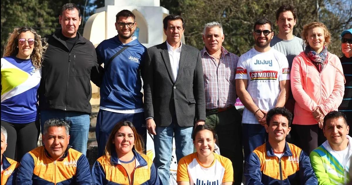 Sadir encabezoacute el inicio del Torneo Eacutexodo de los Juegos Forja