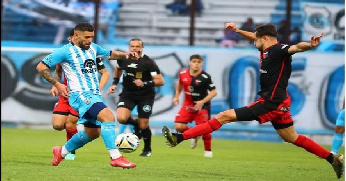 Gimnasia goleoacute a Coloacuten y sigue firme en la punta