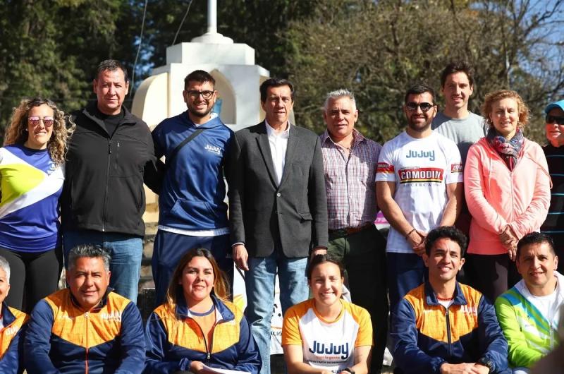 Sadir encabezoacute el inicio del Torneo Eacutexodo de los Juegos Forja