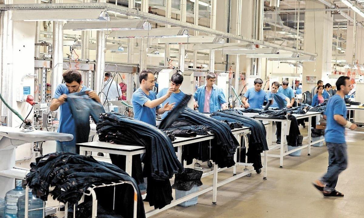 Estamos en una maratoacuten con el paiacutes en crisis- la dura radiografiacutea del sector textil