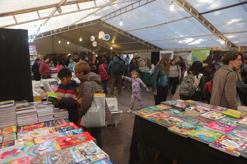 Ambiente invita a participar de charlas talleres y campantildeas de accioacuten climaacutetica