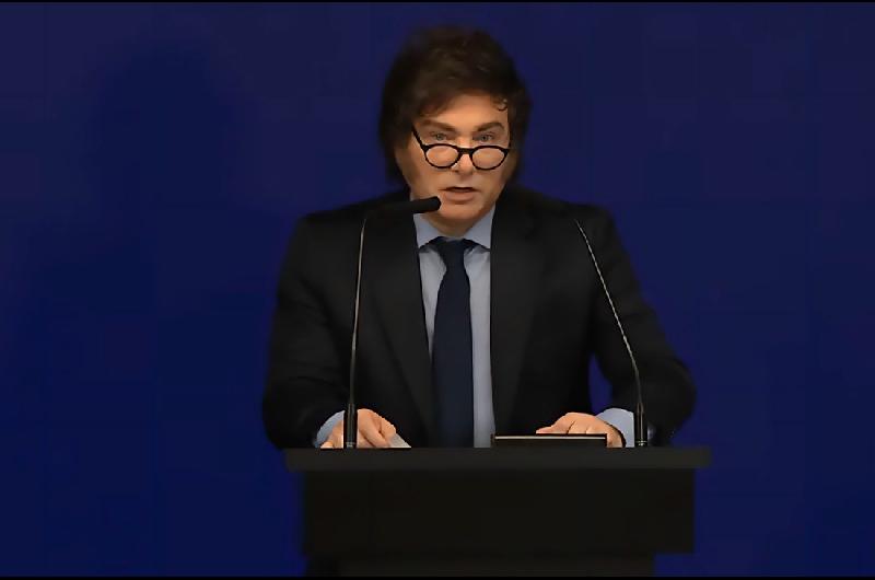 Javier Milei cierra un encuentro de la Fundacioacuten Faro