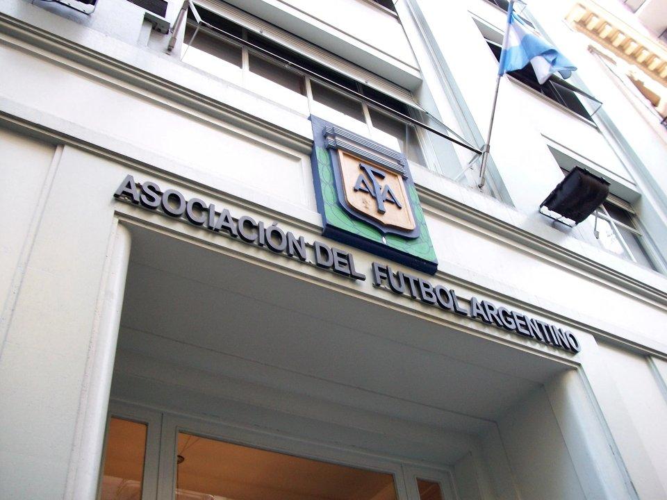 La AFA reglamentoacute la Licencia Pro para Directores Deportivos- seraacute obligatoria desde 2026