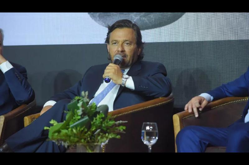 Saacuteenz reclamoacute federalismo real y advirtioacute que ldquoel norte es un gigante dormido que ha empezado a despertarrdquo