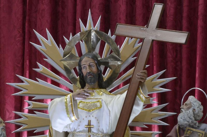 Convocan a participar de la fiesta patronal en honor al Santiacutesimo Salvador