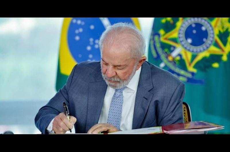Lula anuncioacute un plan de contingencia a los aranceles de Estados Unidos