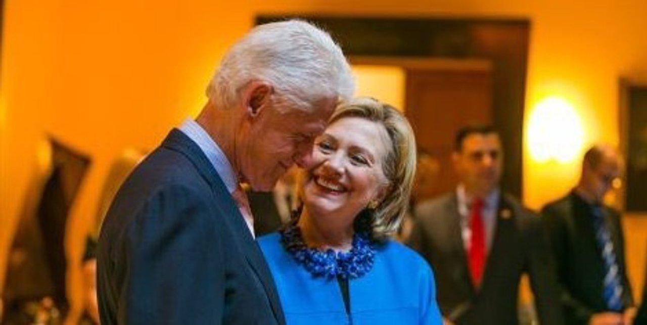 Caso Epstein- citaron a declarar a Bill y Hillary Clinton ante la Caacutemara de Representantes
