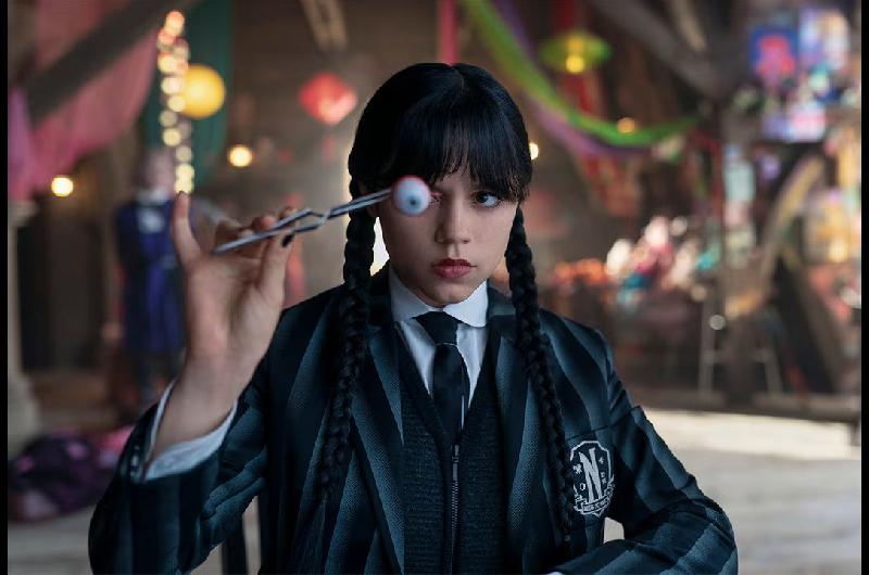 A queacute hora se estrena Merlina temporada 2 en Netflix