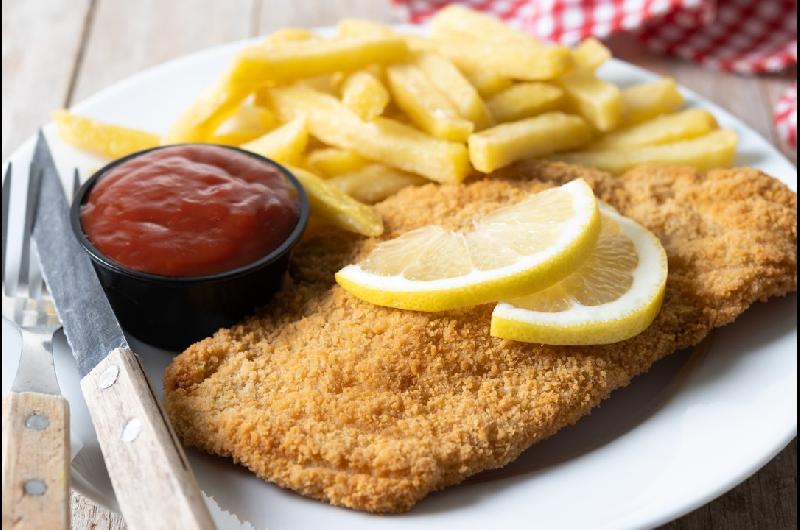 La verdad de la milanesa moderna- un ingeniero cordobeacutes inventoacute una maacutequina para hacerla y la exporta