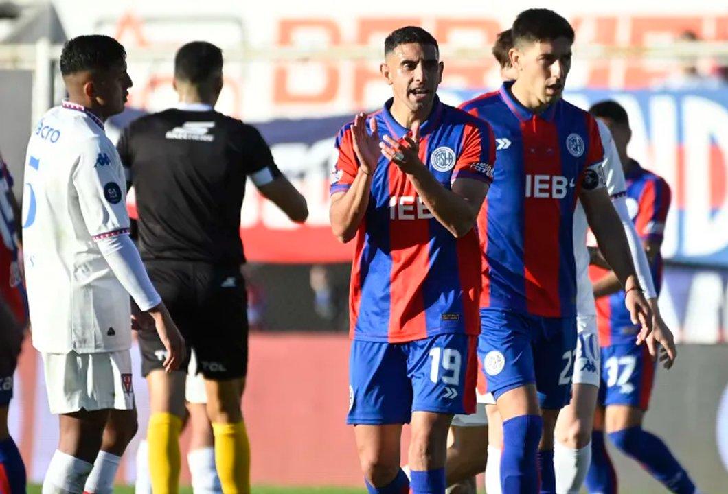 San Lorenzo buscaraacute recuperarse tras la eliminacioacuten en Copa Argentina cuando reciba a Veacutelez