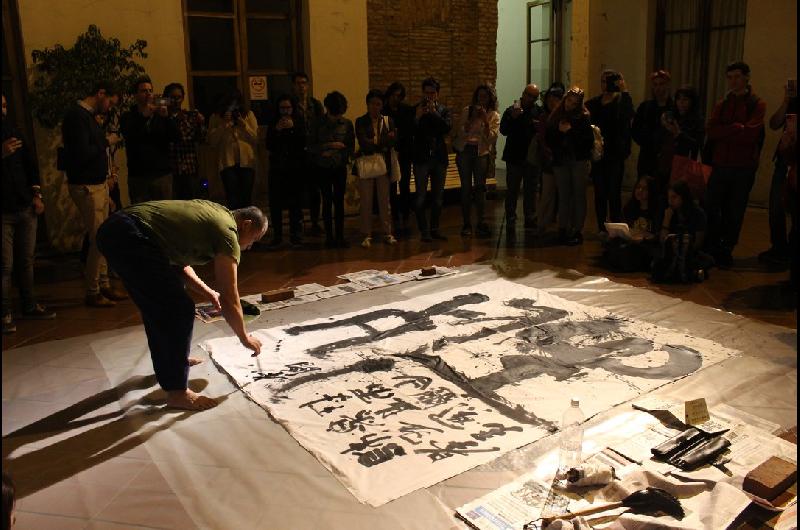 A 80 antildeos de Hiroshima y Nagasaki Buenos Aires reflexiona sobre la paz con una muestra cine y talleres