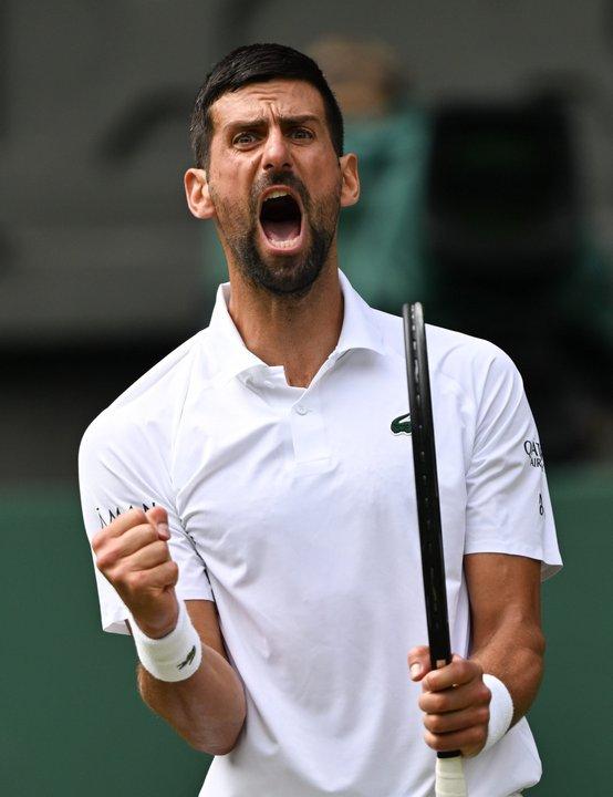 La guerra de Djokovic con el presidente de Serbia- le sacaron el torneo de Belgrado por apoyar una protesta