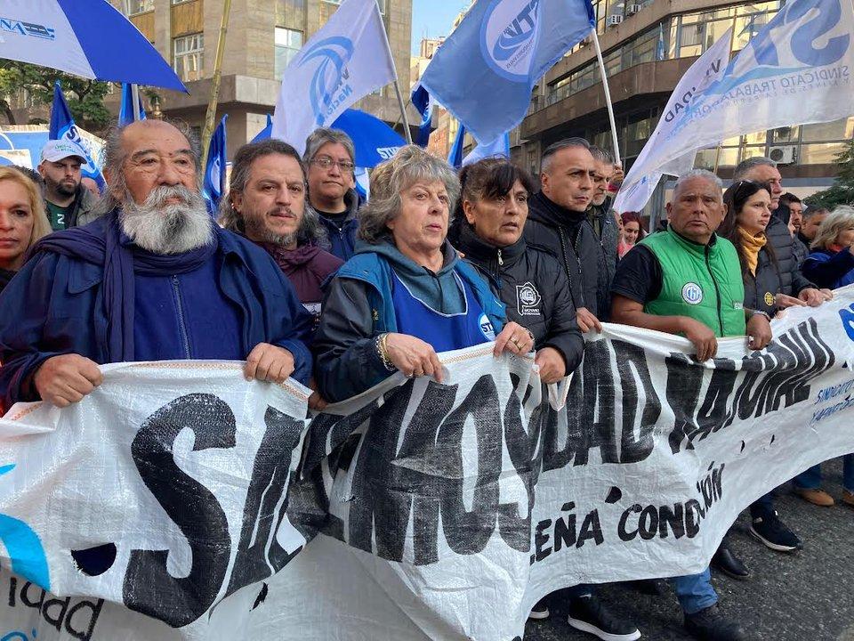 Fuerte derrota para el Gobierno se derogan decretos sobre Vialidad INTA INTI e institutos culturales