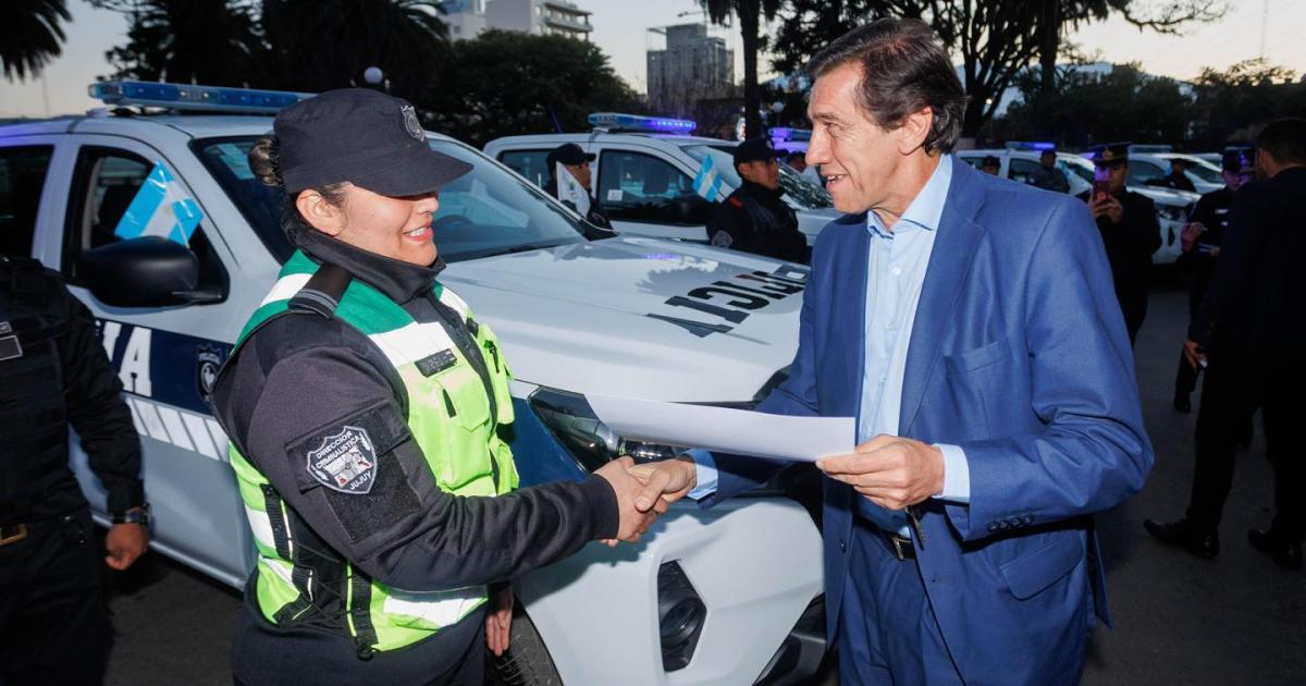 Confirman una extensioacuten en la edad de retiro de policiacuteas y penitenciarios