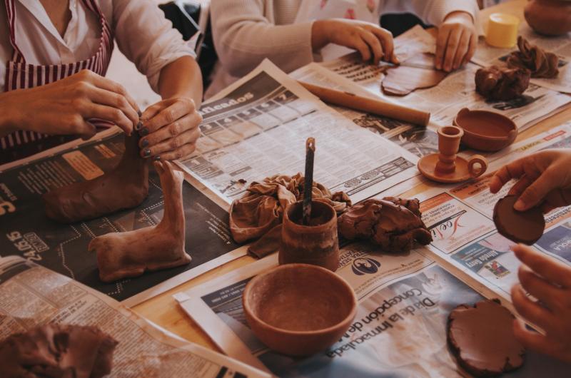 Agenda cultural con muacutesica arte letras y fiestas patronales para recorrer la provincia