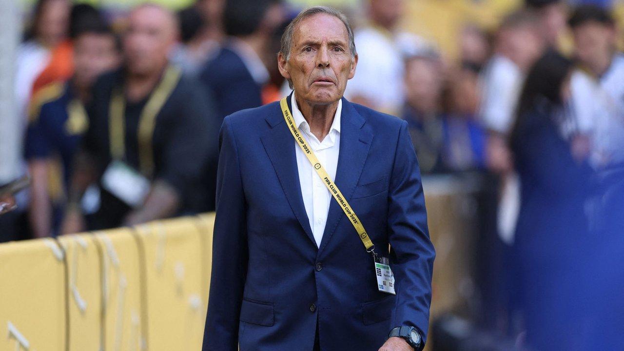 Boca recibe a Racing en un encuentro que podriacutea definir el futuro de Russo en el club