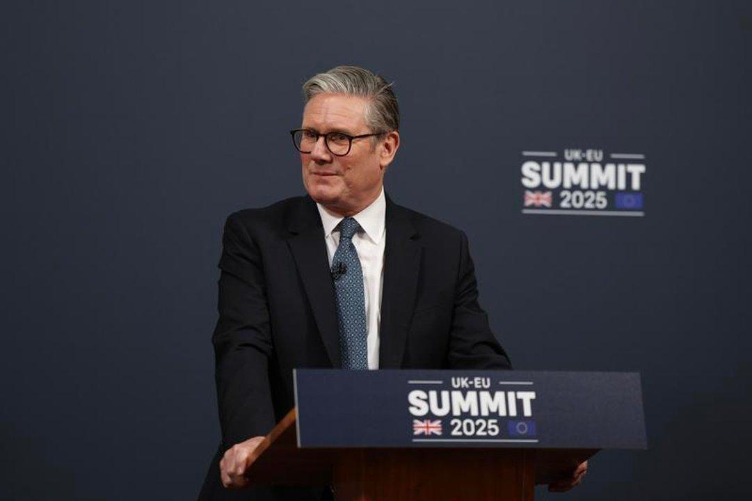 El primer ministro britaacutenico dice que la escalada de Israel en Gaza es ldquoequivocadardquo
