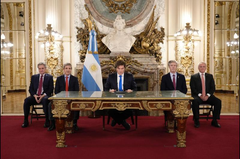 Javier Milei en campantildea por cadena- Las proacuteximas elecciones de octubre van a dirimir estordquo