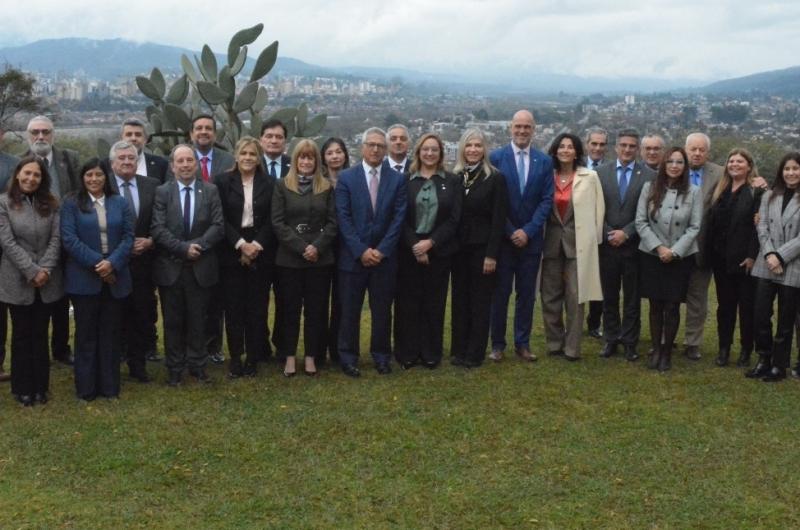 Deliberaron en Jujuy magistrados de Cortes provinciales de todo el paiacutes