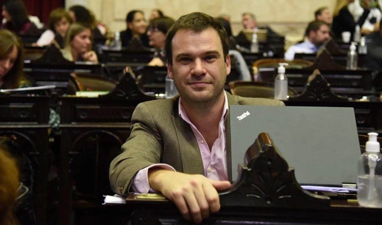 Juan Manuel Loacutepez criticoacute la falta de diaacutelogo del Ejecutivo- Tiene un punto pero tergiversa