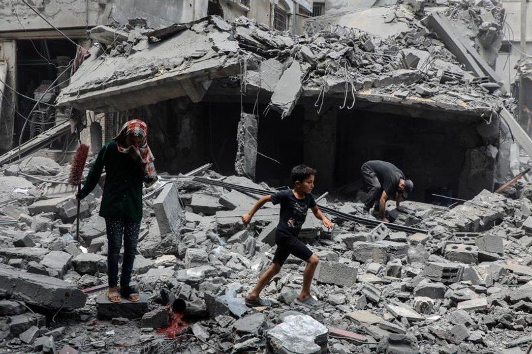 La tragedia de los nintildeos enfermos en Gaza 