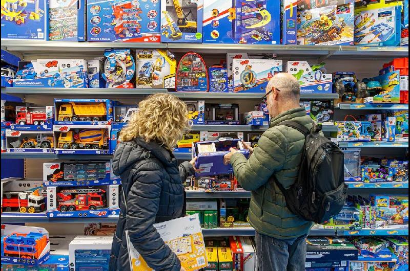 La industria del juguete busca recuperar las ventas en el Diacutea del Nintildeo