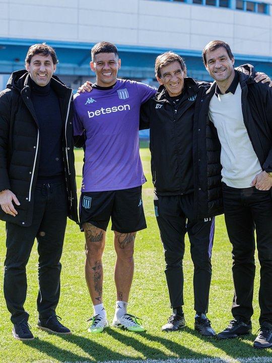 Oficial- Racing presentoacute a Marcos Rojo como nuevo refuerzo