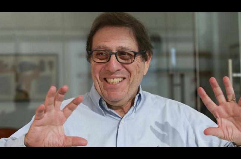No estamos en luces rojas pero todaviacutea hay ciertas amarillas- Kiguel advirtioacute sobre la actividad econoacutemica