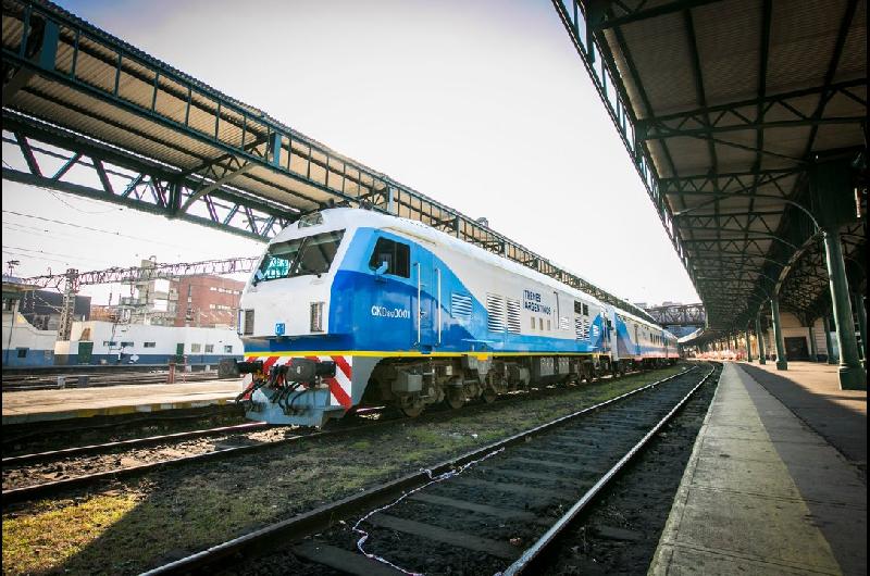 El Gobierno dice que la privatizacioacuten de los trenes ldquono se detienerdquo