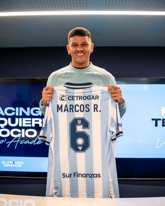 iquestSe mete en el once Marcos Rojo estaraacute disponible en Racing para enfrentar a Pentildearol