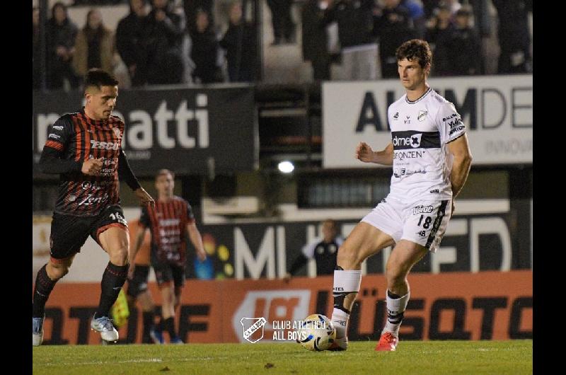Primera Nacional- Patronato cayoacute ante All Boys y se alejoacute de la cima de la Zona A