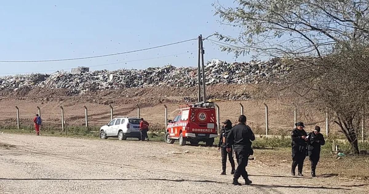 Junto a canes rastrillaron centro residual de El Pongo en busca de restos humanos