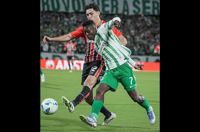 Con dos penales errados Atleacutetico Nacional y San Pablo empataron sin goles por los octavos de la Libertadores