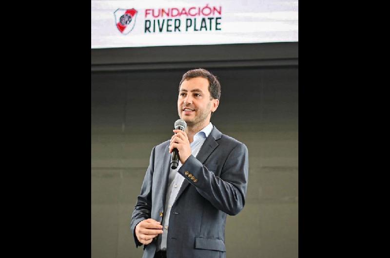 Stefano Di Carlo lanzoacute su candidatura presidencial en River con el respaldo del oficialismo